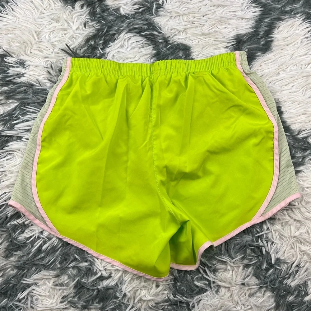 Nike Dri-Fit Kids Girls Green Pink Running Shorts Size XL